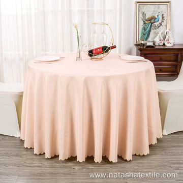 Restaurant hotel banquet round table round white tablecloth